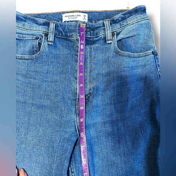 Abercrombie & Fitch The Slim Straight Ultra High Rise Jeans Medium Wash 26/2 - Picture 6 of 10